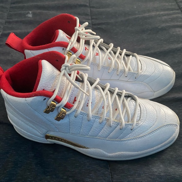 Jordan 12 Fiba